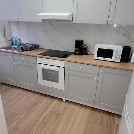 Au Pied Du Theatre Apartment Verviers Luaran gambar