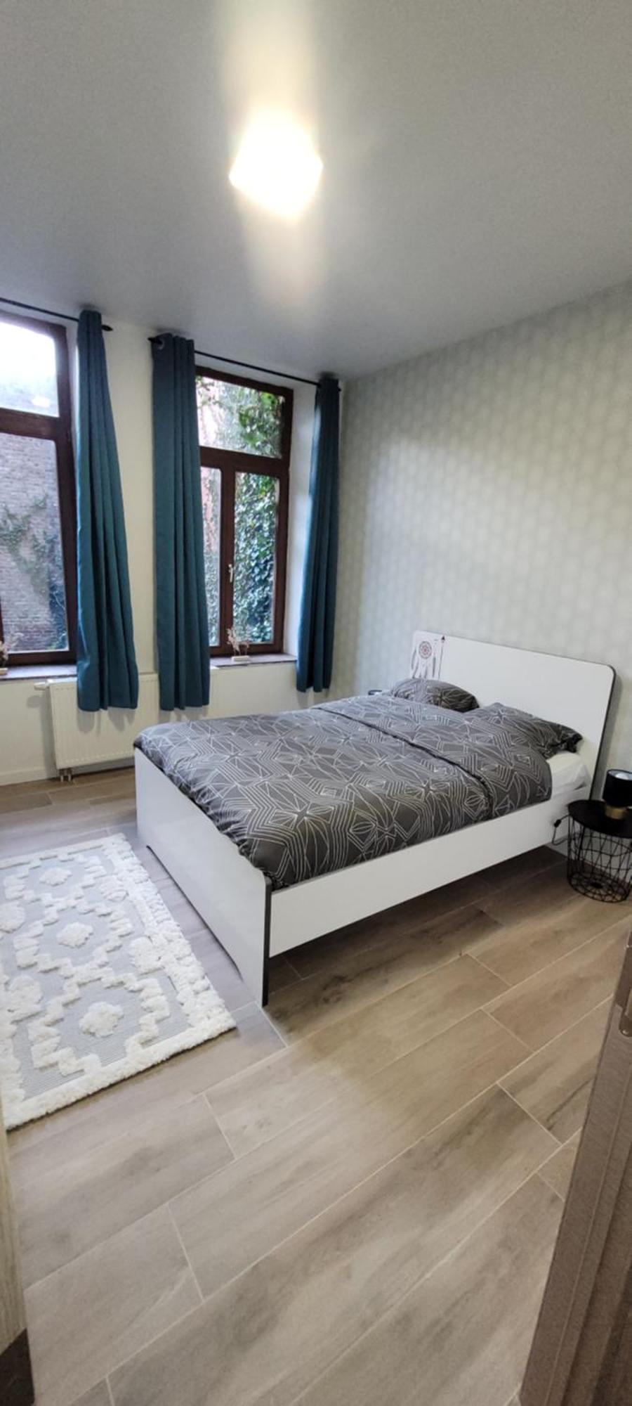 Au Pied Du Theatre Apartment Verviers Luaran gambar